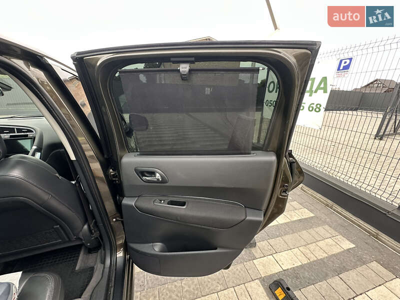 Внедорожник / Кроссовер Peugeot 3008 2010 в Львове фото 12 Внедорожник / Кроссовер Peugeot 3008 2010 в Львове