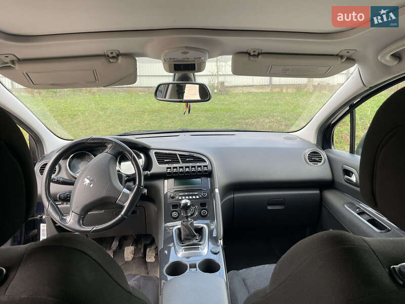 Позашляховик / Кросовер Peugeot 3008 2010 в Болехові