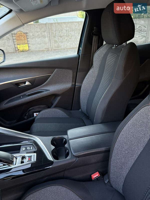 Внедорожник / Кроссовер Peugeot 3008 2021 в Черкассах фото 19 Внедорожник / Кроссовер Peugeot 3008 2021 в Черкассах