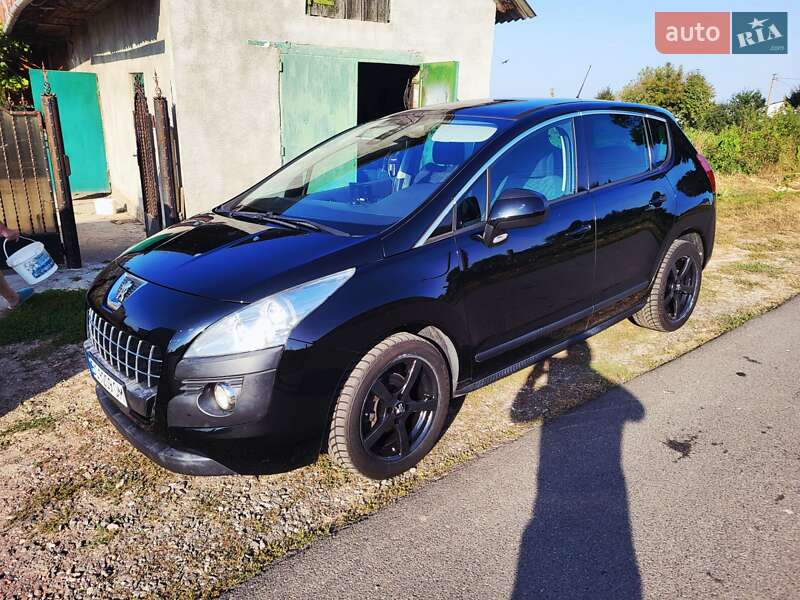 Позашляховик / Кросовер Peugeot 3008 2010 в Львові