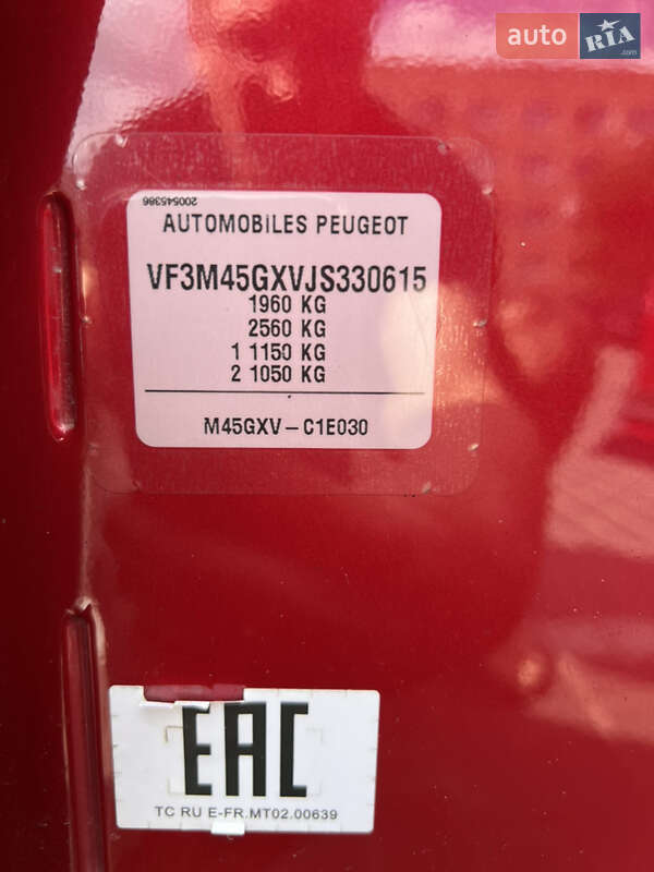 Позашляховик / Кросовер Peugeot 3008 2018 в Черкасах