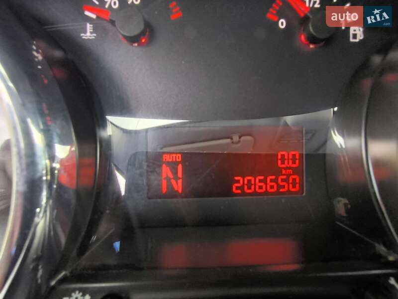 Позашляховик / Кросовер Peugeot 3008 2012 в Тернополі фото 17 Позашляховик / Кросовер Peugeot 3008 2012 в Тернополі