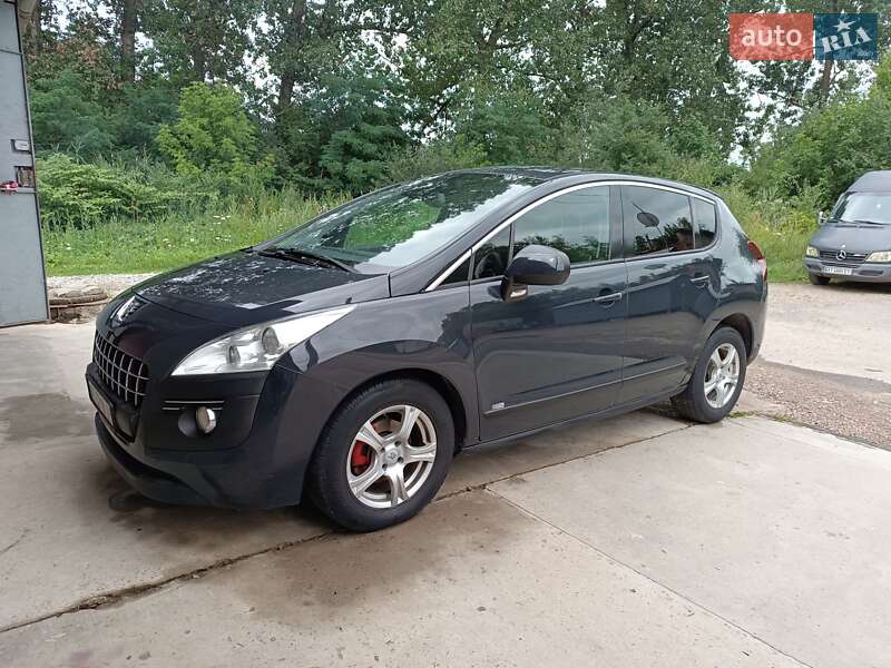 Peugeot 3008 2011