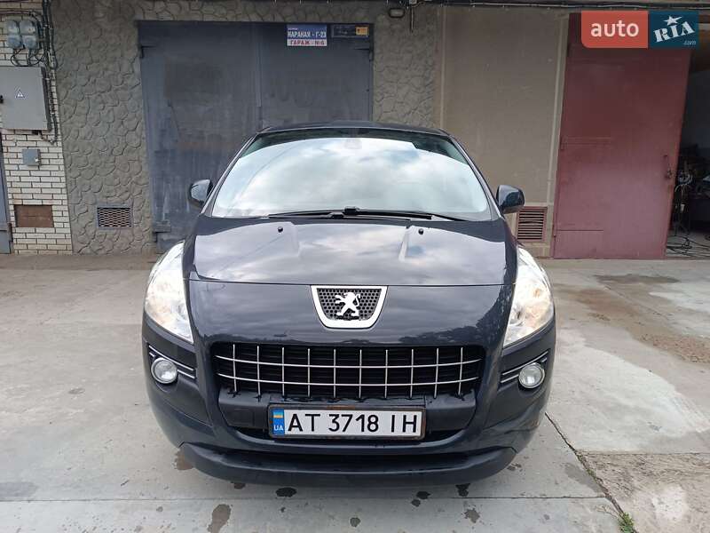 Позашляховик / Кросовер Peugeot 3008 2011 в Калуші