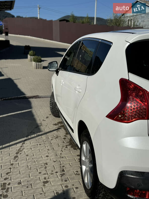 Позашляховик / Кросовер Peugeot 3008 2011 в Верховині