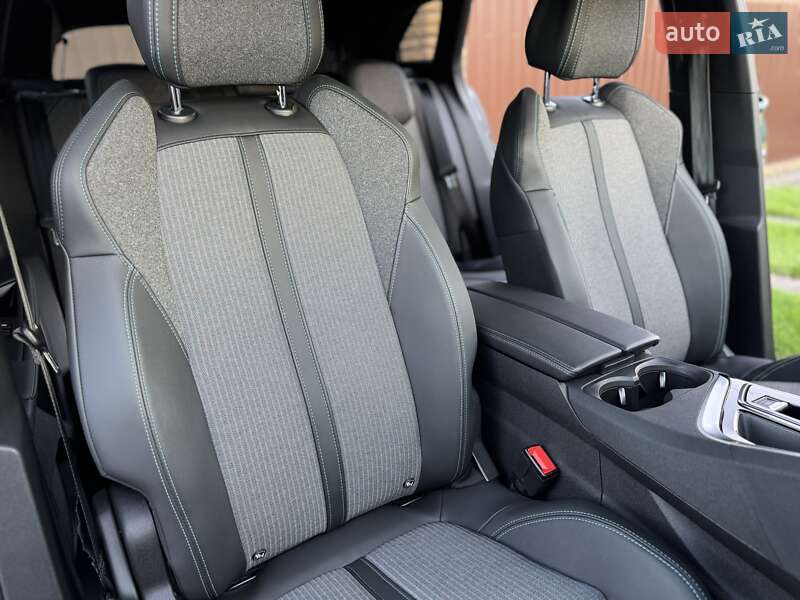 Внедорожник / Кроссовер Peugeot 3008 2023 в Киеве фото 58 Внедорожник / Кроссовер Peugeot 3008 2023 в Киеве