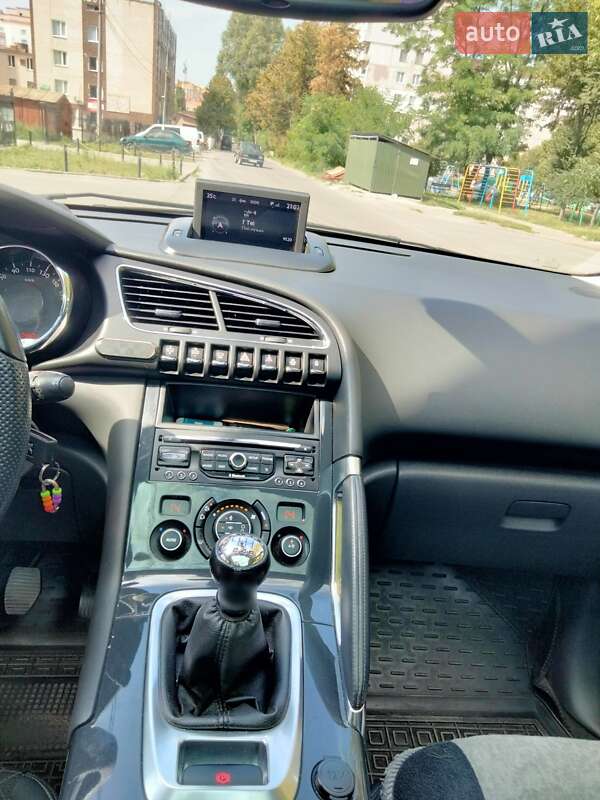 Peugeot 3008 2013 Peugeot 3008 2013