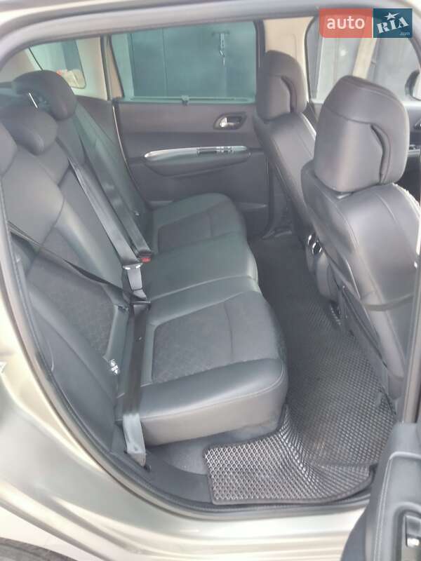 Хэтчбек Peugeot 3008 2013 в Тернополе