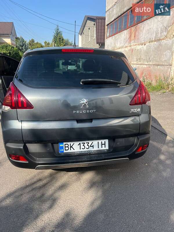 Позашляховик / Кросовер Peugeot 3008 2014 в Рівному