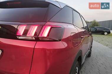 Внедорожник / Кроссовер Peugeot 3008 2017 в 