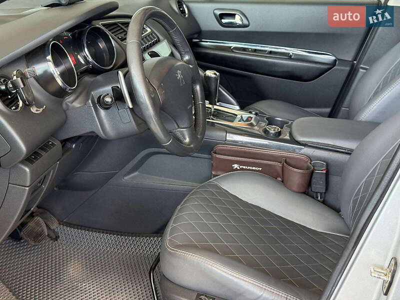 Позашляховик / Кросовер Peugeot 3008 2012 в Одесі фото 9 Позашляховик / Кросовер Peugeot 3008 2012 в Одесі