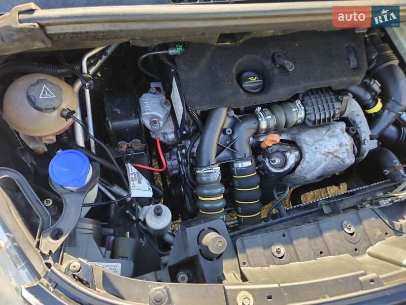 Внедорожник / Кроссовер Peugeot 3008 2011 в Стрые фото 24 Внедорожник / Кроссовер Peugeot 3008 2011 в Стрые