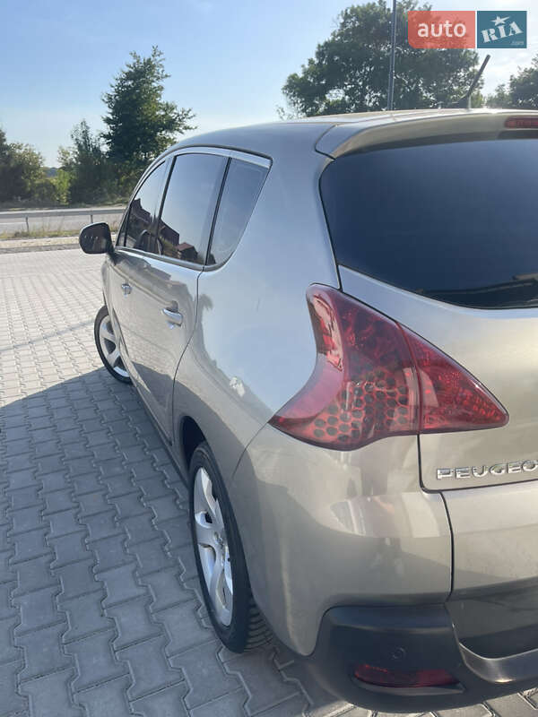 Внедорожник / Кроссовер Peugeot 3008 2010 в Тернополе фото 8 Внедорожник / Кроссовер Peugeot 3008 2010 в Тернополе