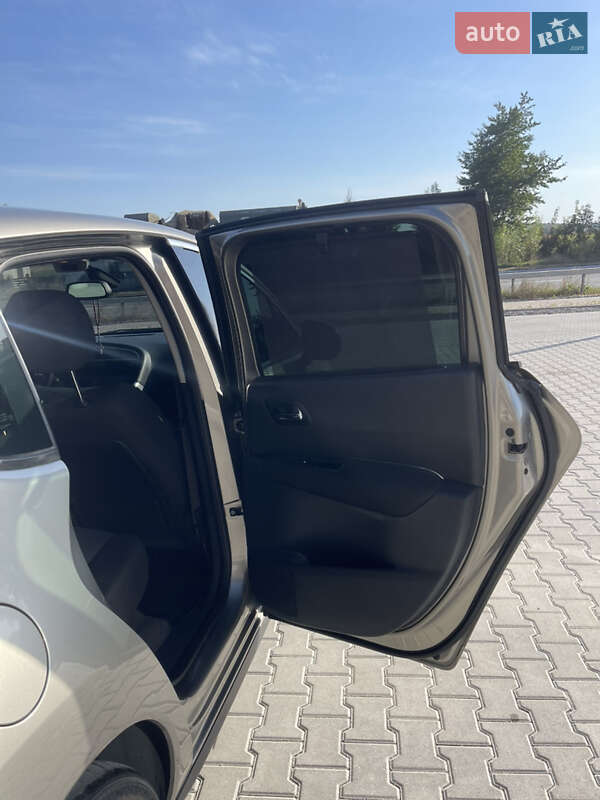 Внедорожник / Кроссовер Peugeot 3008 2010 в Тернополе фото 31 Внедорожник / Кроссовер Peugeot 3008 2010 в Тернополе