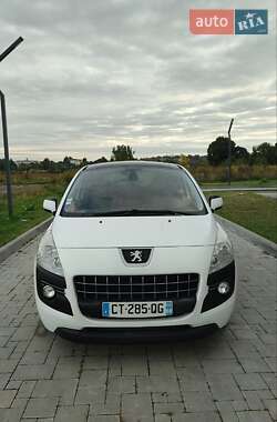 Внедорожник / Кроссовер Peugeot 3008 2012 в Здолбунове