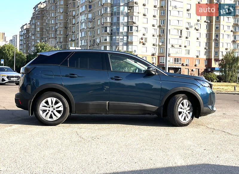 Внедорожник / Кроссовер Peugeot 3008 2021 в Киеве