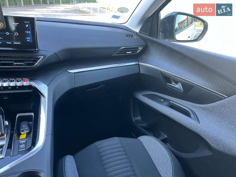 Позашляховик / Кросовер Peugeot 3008 2022 в Добротворі