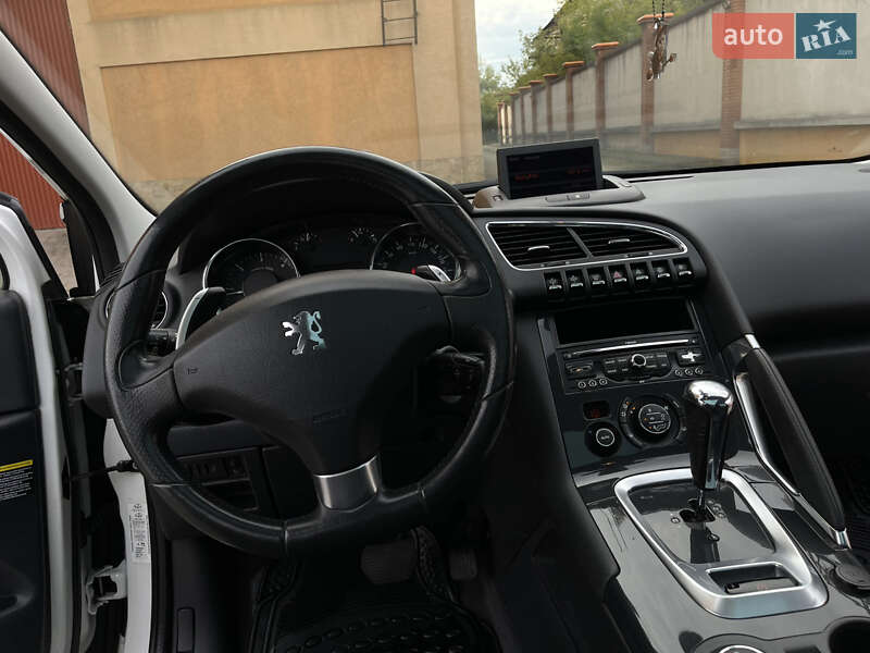 Позашляховик / Кросовер Peugeot 3008 2011 в Коломиї