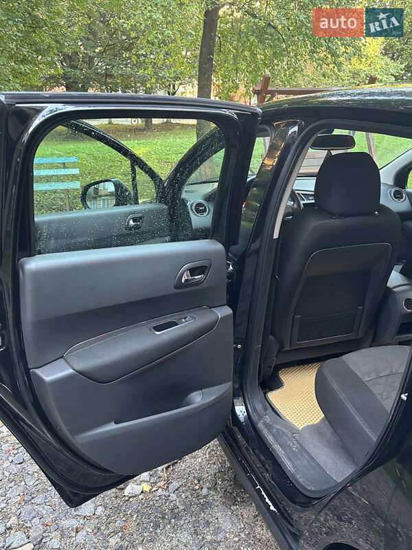 Позашляховик / Кросовер Peugeot 3008 2010 в Старокостянтинові