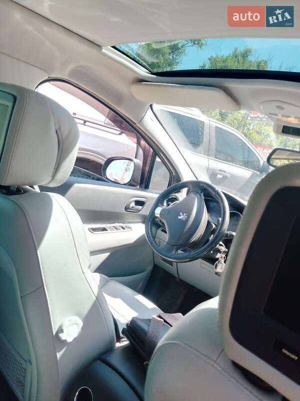 Позашляховик / Кросовер Peugeot 3008 2010 в Білгороді-Дністровському