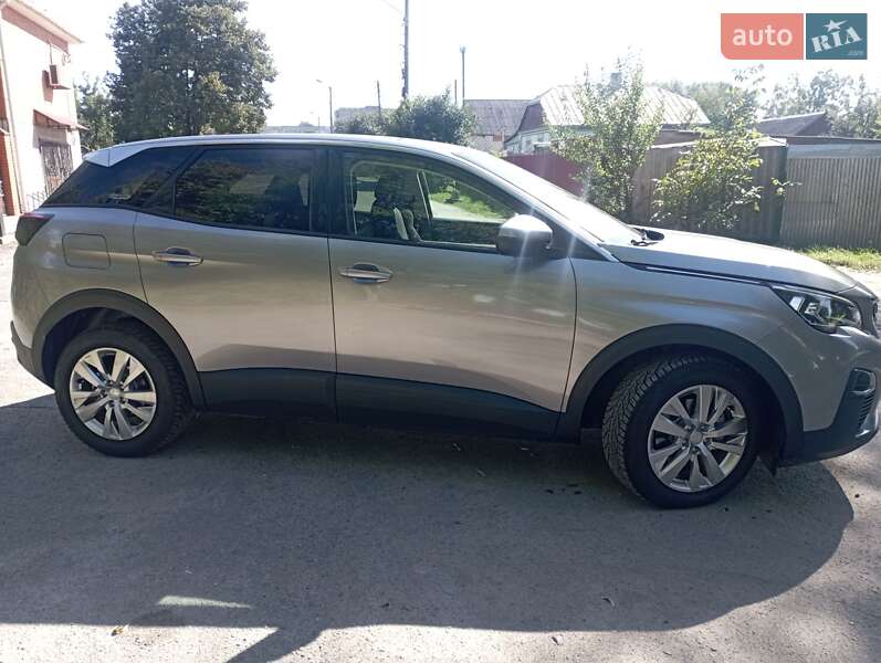 Внедорожник / Кроссовер Peugeot 3008 2017 в Казатине