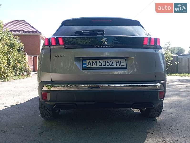 Внедорожник / Кроссовер Peugeot 3008 2017 в Казатине