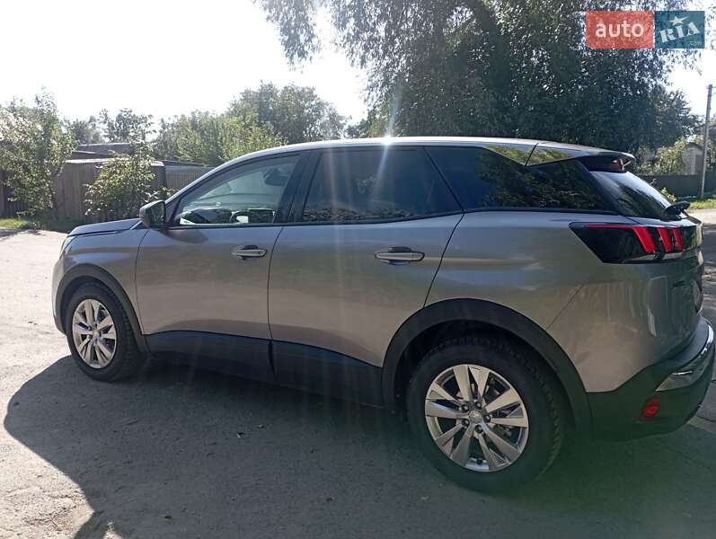 Внедорожник / Кроссовер Peugeot 3008 2017 в Казатине