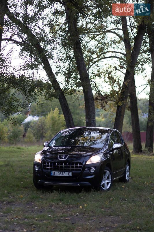 Внедорожник / Кроссовер Peugeot 3008 2010 в Полтаве