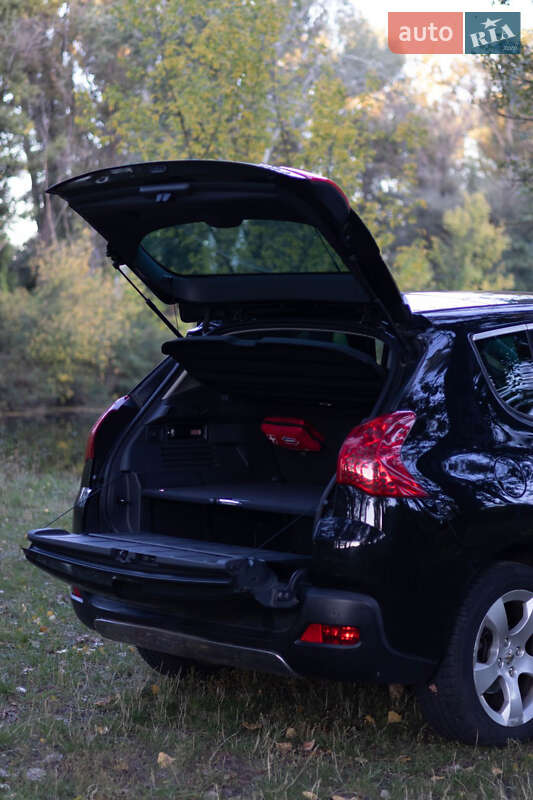 Внедорожник / Кроссовер Peugeot 3008 2010 в Полтаве