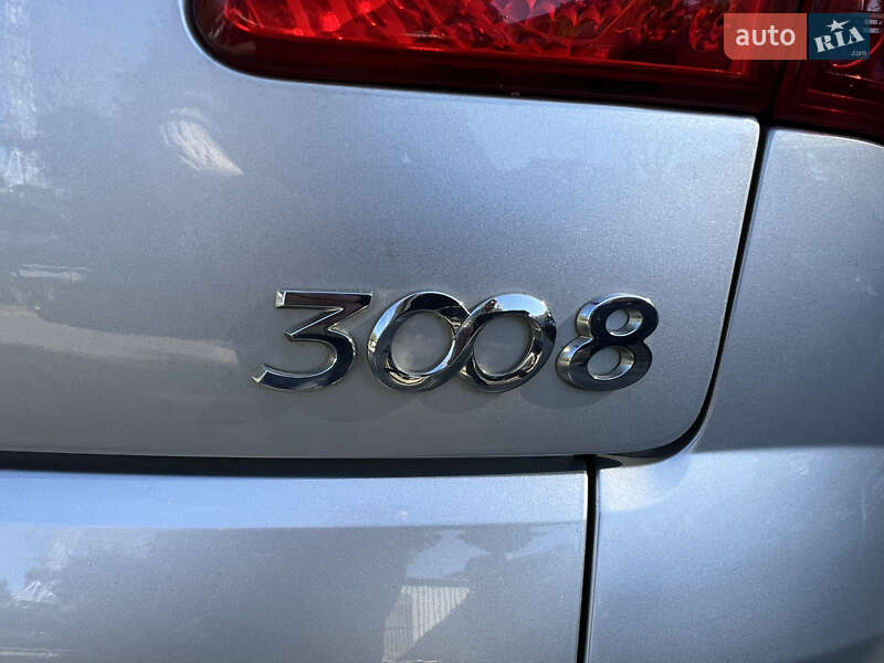 Позашляховик / Кросовер Peugeot 3008 2011 в Києві