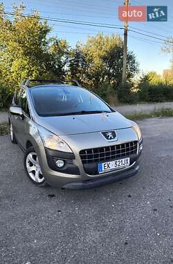 Внедорожник / Кроссовер Peugeot 3008 2011 в Калуше