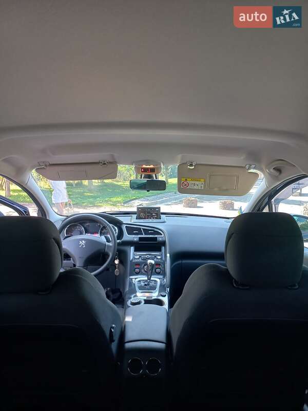 Внедорожник / Кроссовер Peugeot 3008 2014 в Ивано-Франковске