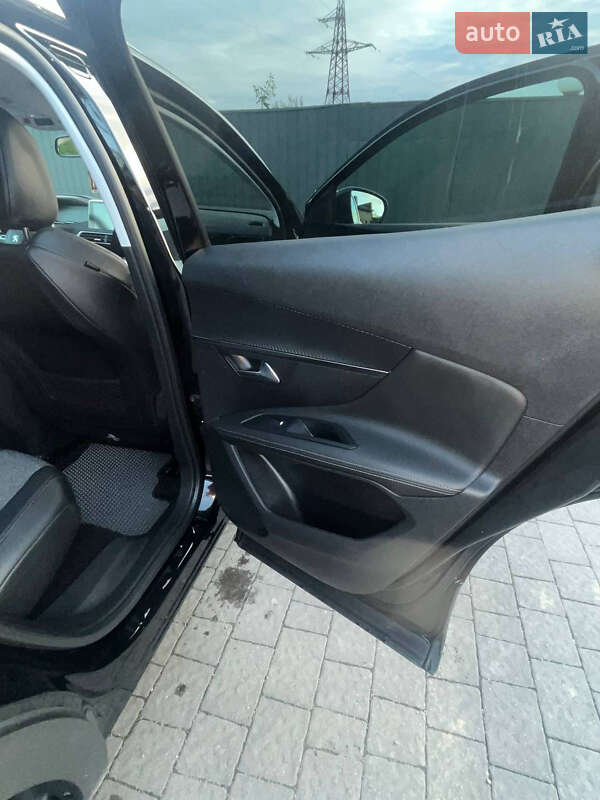 Внедорожник / Кроссовер Peugeot 3008 2019 в Долине фото 17 Внедорожник / Кроссовер Peugeot 3008 2019 в Долине