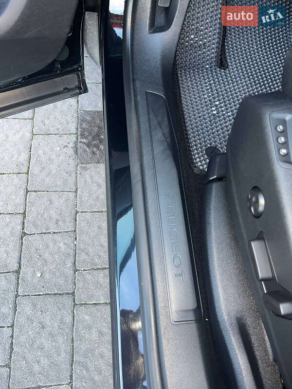 Внедорожник / Кроссовер Peugeot 3008 2019 в Долине фото 27 Внедорожник / Кроссовер Peugeot 3008 2019 в Долине