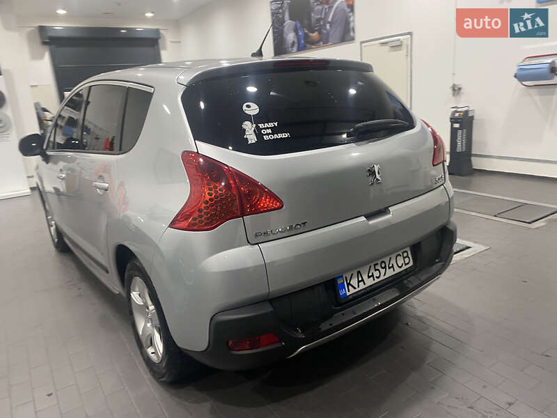Внедорожник / Кроссовер Peugeot 3008 2011 в Киеве фото 9 Внедорожник / Кроссовер Peugeot 3008 2011 в Киеве