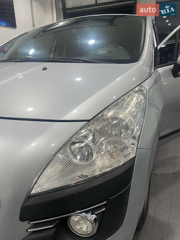 Внедорожник / Кроссовер Peugeot 3008 2011 в Киеве фото 37 Внедорожник / Кроссовер Peugeot 3008 2011 в Киеве