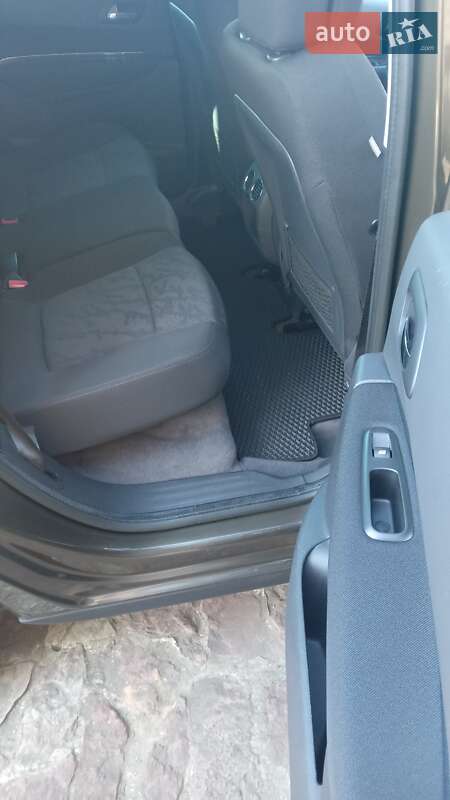 Позашляховик / Кросовер Peugeot 3008 2011 в Коломиї