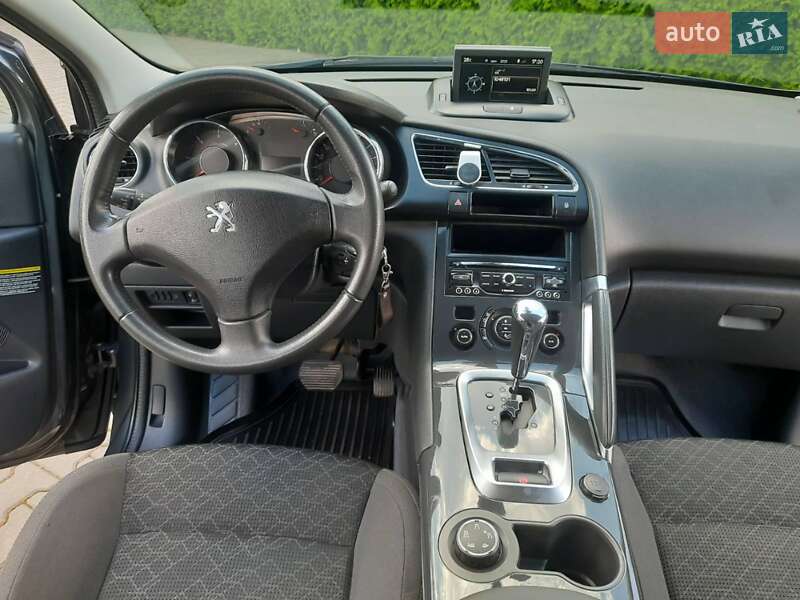 Внедорожник / Кроссовер Peugeot 3008 2016 в Стрые