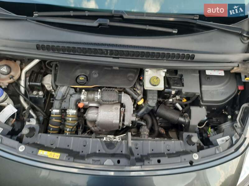 Внедорожник / Кроссовер Peugeot 3008 2016 в Стрые