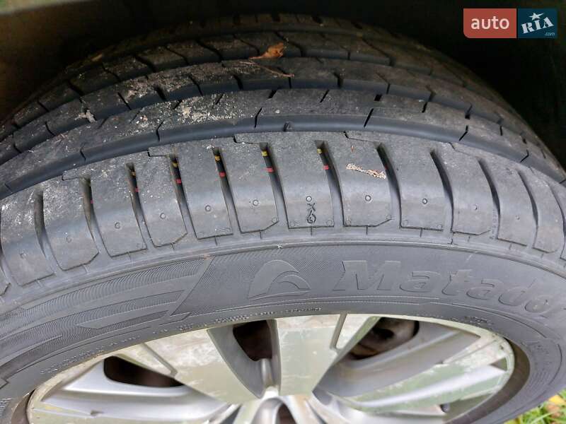 Внедорожник / Кроссовер Peugeot 3008 2014 в Ирпене