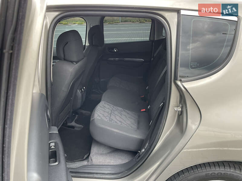 Внедорожник / Кроссовер Peugeot 3008 2011 в Житомире