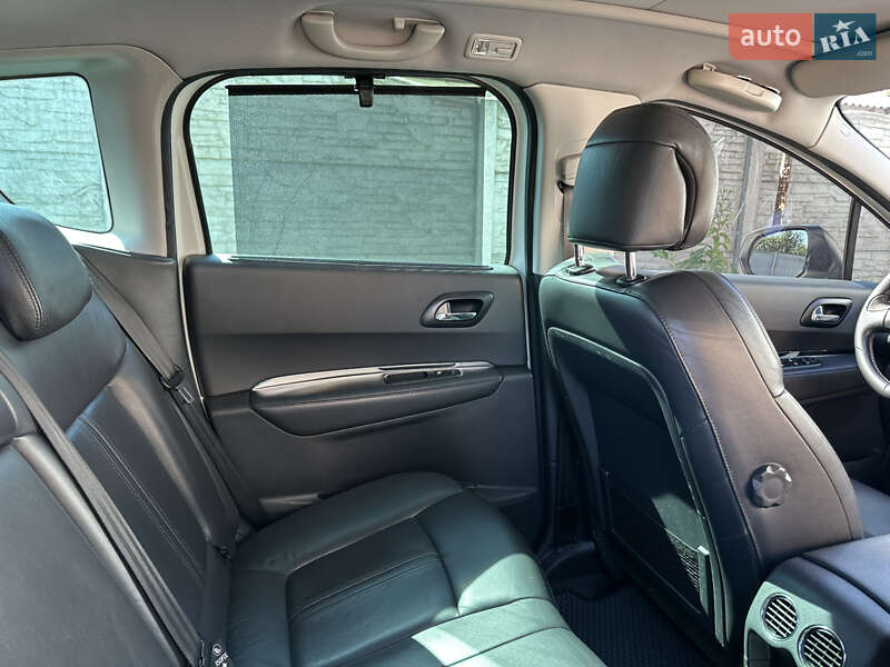 Позашляховик / Кросовер Peugeot 3008 2010 в Черкасах