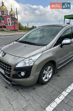 Позашляховик / Кросовер Peugeot 3008 2011 в Кам'янському