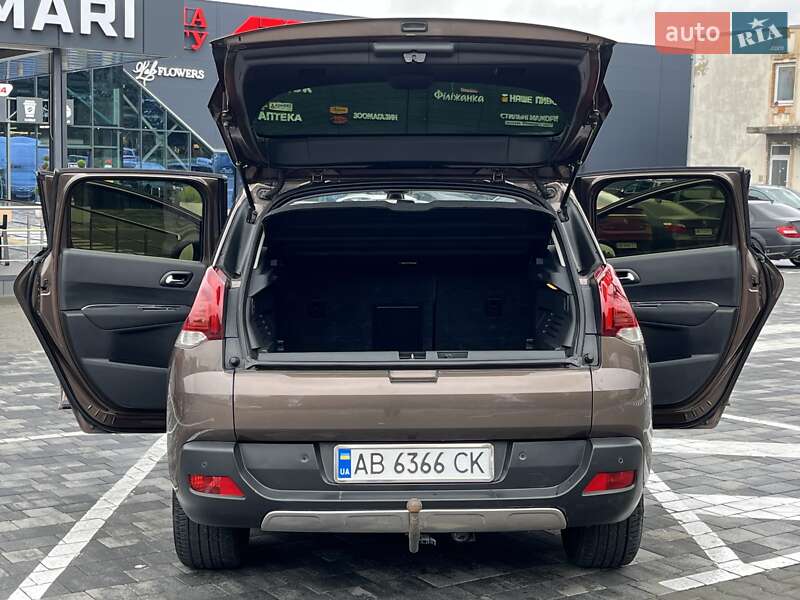 Позашляховик / Кросовер Peugeot 3008 2015 в Хмільнику