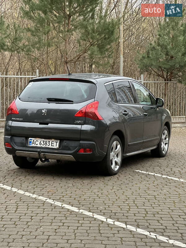 Позашляховик / Кросовер Peugeot 3008 2010 в Луцьку