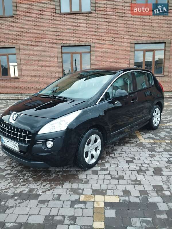 Внедорожник / Кроссовер Peugeot 3008 2010 в Теофиполе