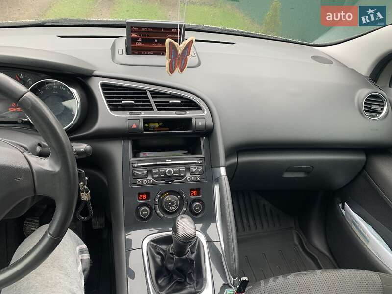 Позашляховик / Кросовер Peugeot 3008 2010 в Чорткові фото 15 Позашляховик / Кросовер Peugeot 3008 2010 в Чорткові