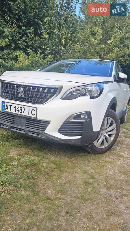 Позашляховик / Кросовер Peugeot 3008 2019 в Івано-Франківську