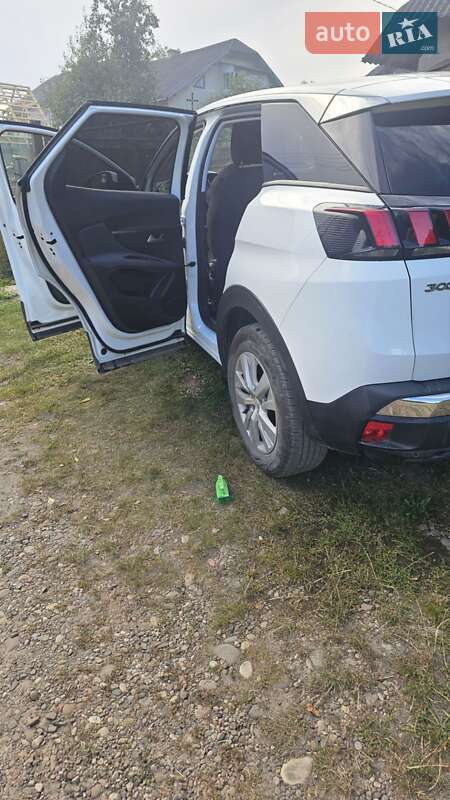 Позашляховик / Кросовер Peugeot 3008 2019 в Івано-Франківську