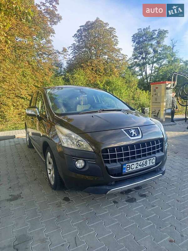 Позашляховик / Кросовер Peugeot 3008 2010 в Стрию